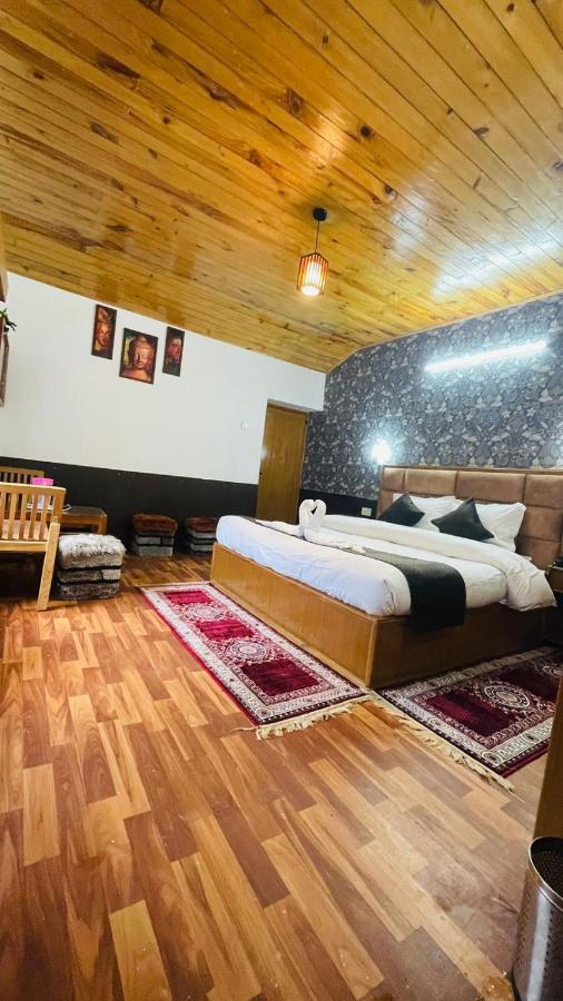 Hotel New Hilltop Inn Манали Экстерьер фото