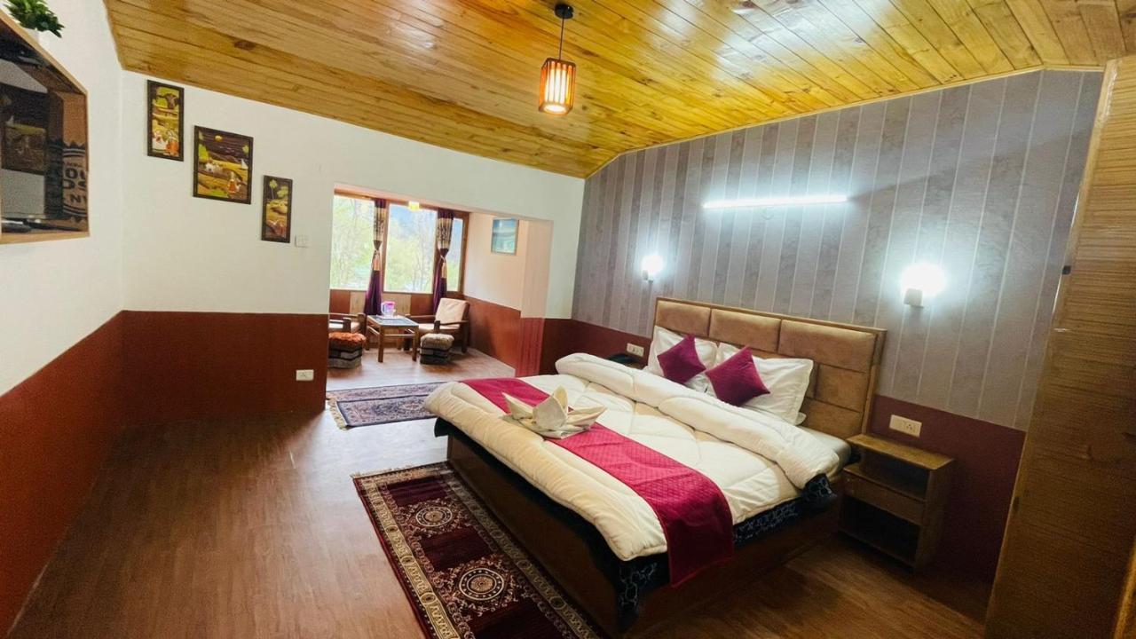 Hotel New Hilltop Inn Манали Экстерьер фото