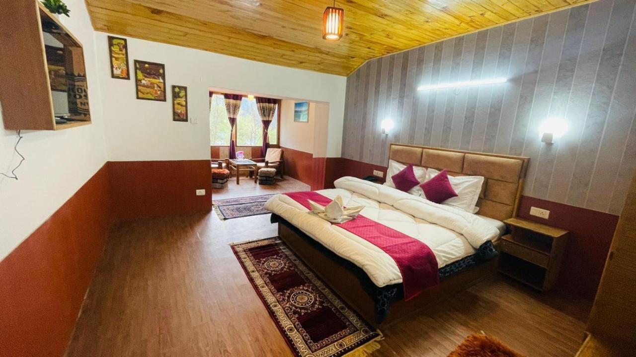 Hotel New Hilltop Inn Манали Экстерьер фото