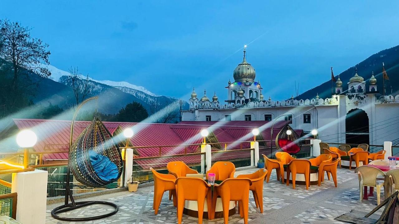 Hotel New Hilltop Inn Манали Экстерьер фото